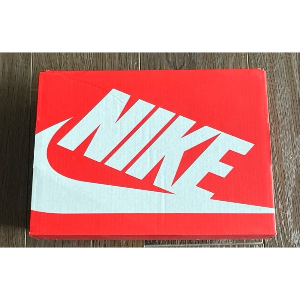 Nike empty shoe box‎